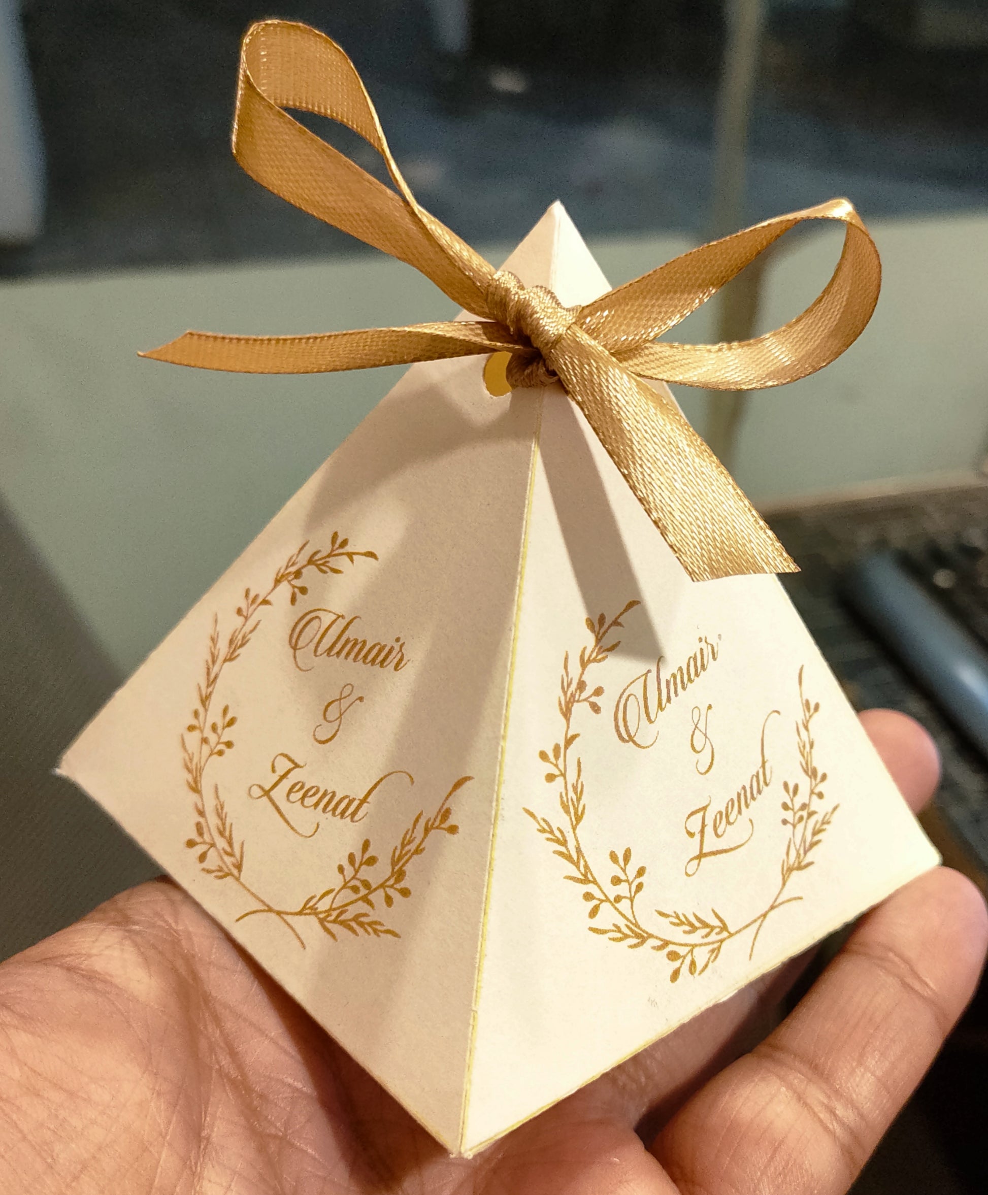 Personalized Favour Boxes - Wedding Cards & Favour Boxes