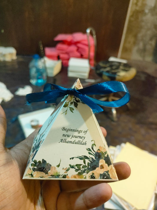 Customized Small Favour Boxes