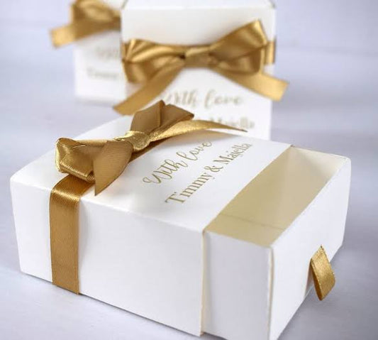 Favour Boxes Pakistan - Wedding Cards & Favour Boxes